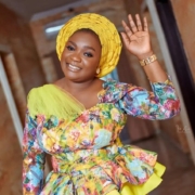 Emotional Drama at Omije Ojumi's Burial: Biological Father Contacts Children via Phone Call